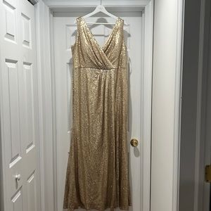 Revelry Blair Sequin bridesmaids dress . Champagne gold sequins . Size 22